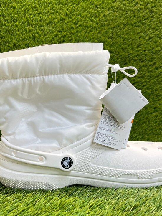 Crocs Classic Lined Neo Puff Mens Size 10 White Outdoor Pull On Boots Shoes main image 9